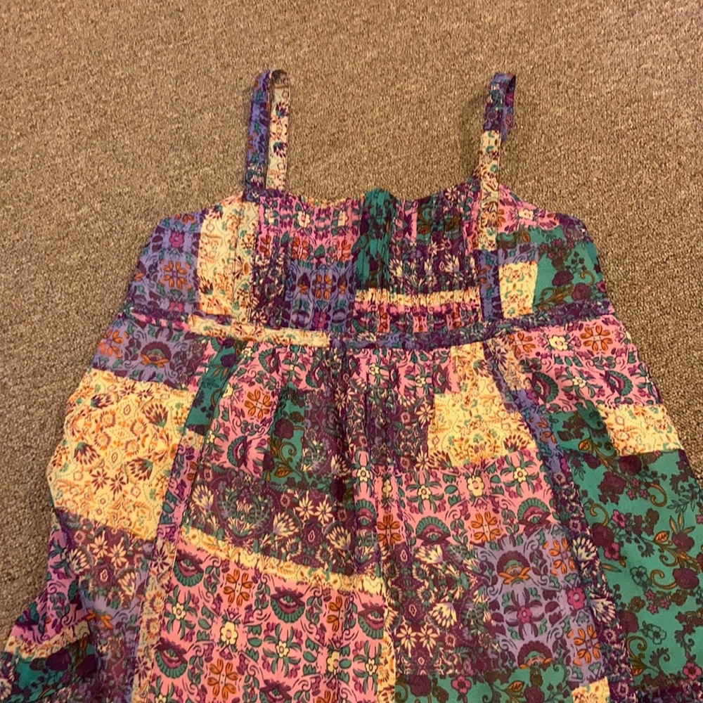 True craft multicolored tank